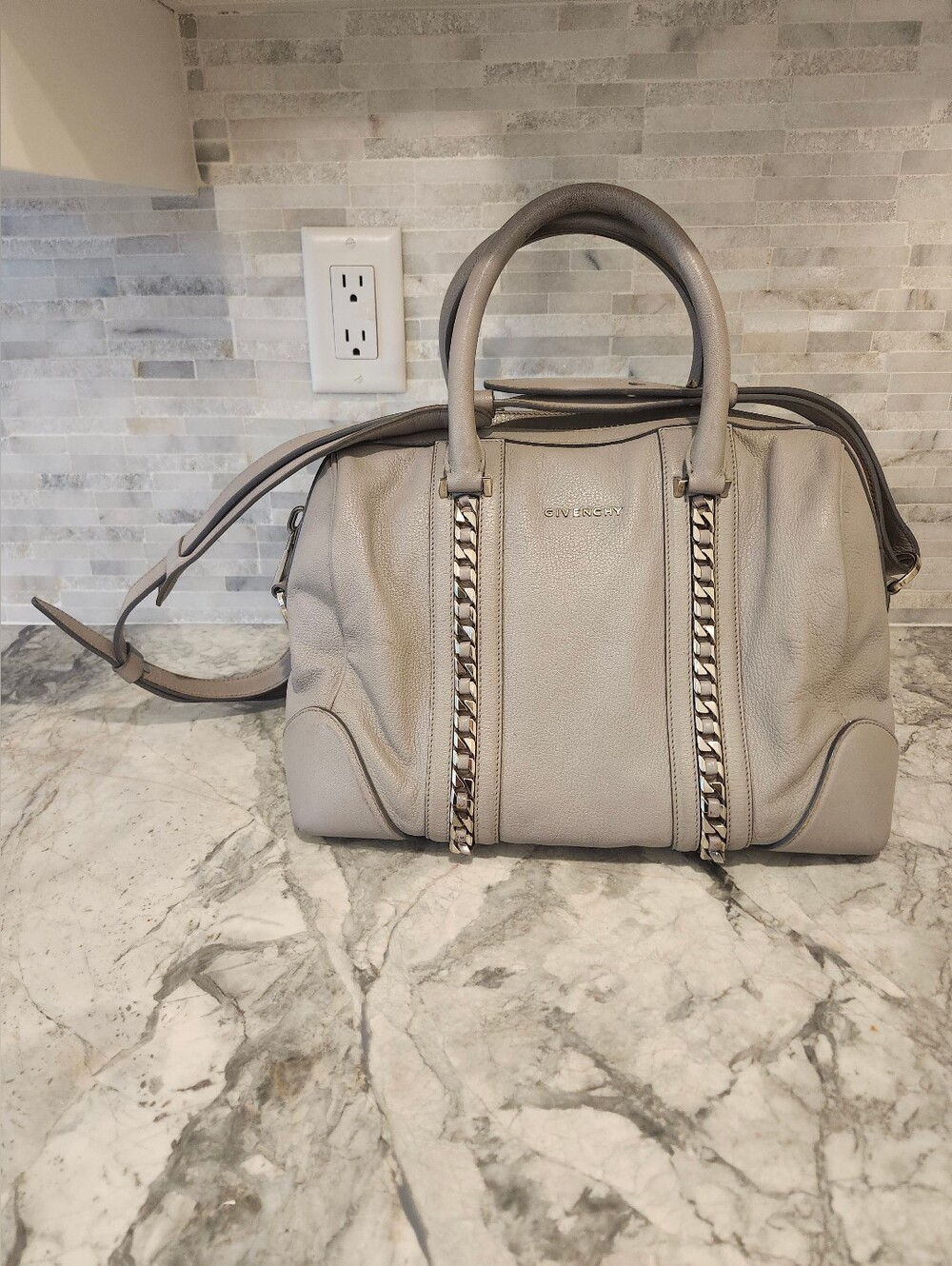 Givenchy Medium Pandora Pure Flap Bag Taupe Grey Leather Authentic - Picture 2 of 16
